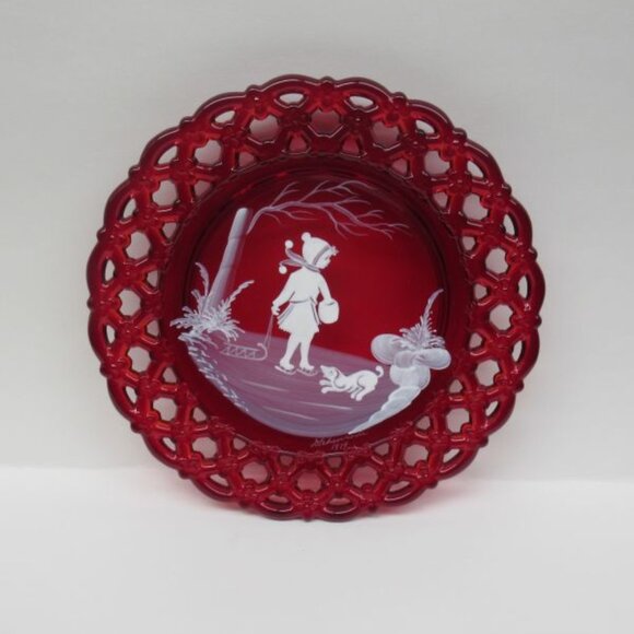Westmoreland Glass Red MARY GREGORY 8 1/4 In Hand Painted Plate D Eckenrode 1979 - Picture 1 of 4